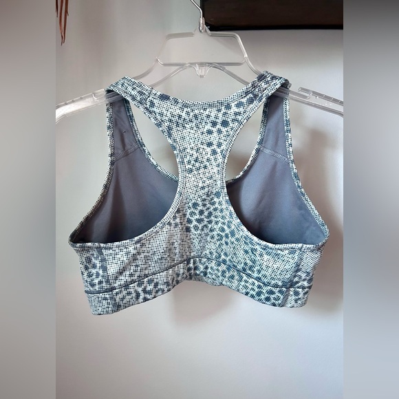 3 Bundle Nike / Dry Fit & Reg / Sports Bra / M - Picture 3 of 14